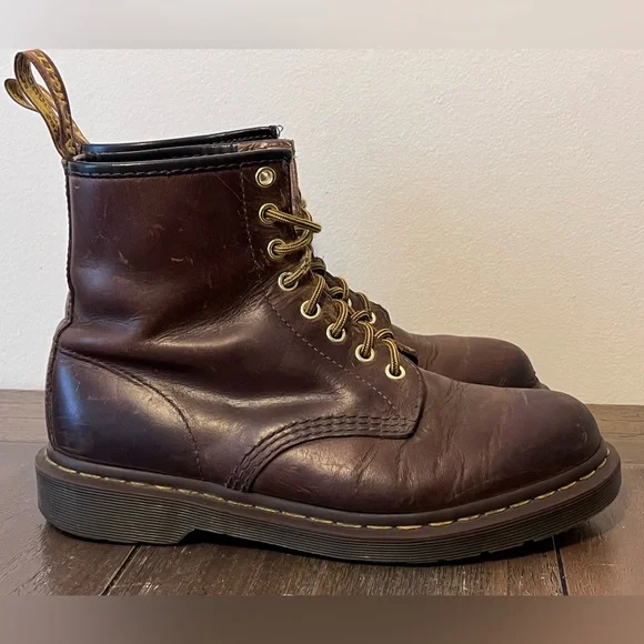 Dr. Martens Brown Leather Lace Up Boots Mens size 8 Women’s size 9 - Picture 7 of 11